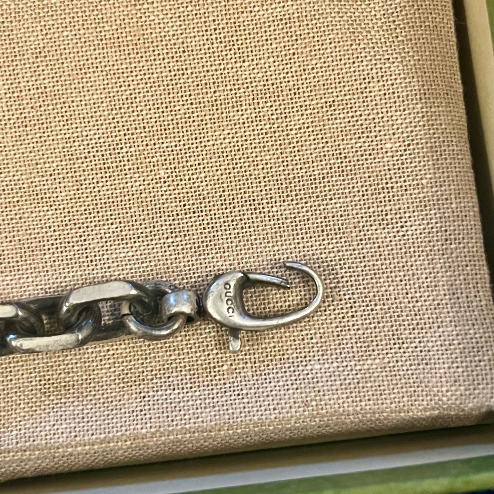Authentic Gucci distressed .925 Sterling Silver 8.0 in bracelet. Made in Italy! - Picture 11 of 12